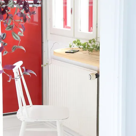 Pasila Studio, Near Expo Center Apartment